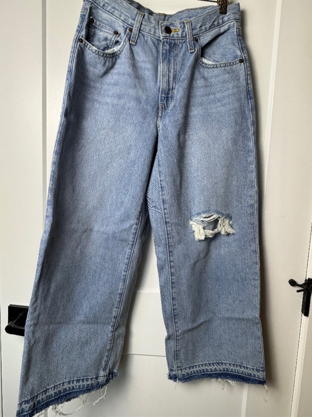 Levi's NWOT baggy wide leg jeans